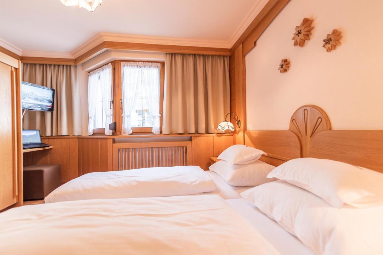 Hotel Garni Apart Tina Ischgl Eksteriør billede