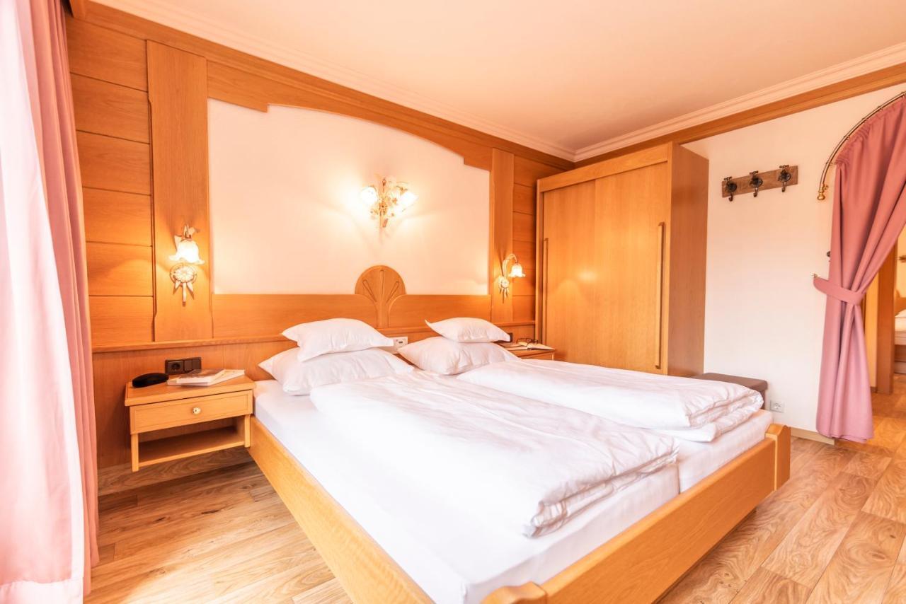 Hotel Garni Apart Tina Ischgl Eksteriør billede