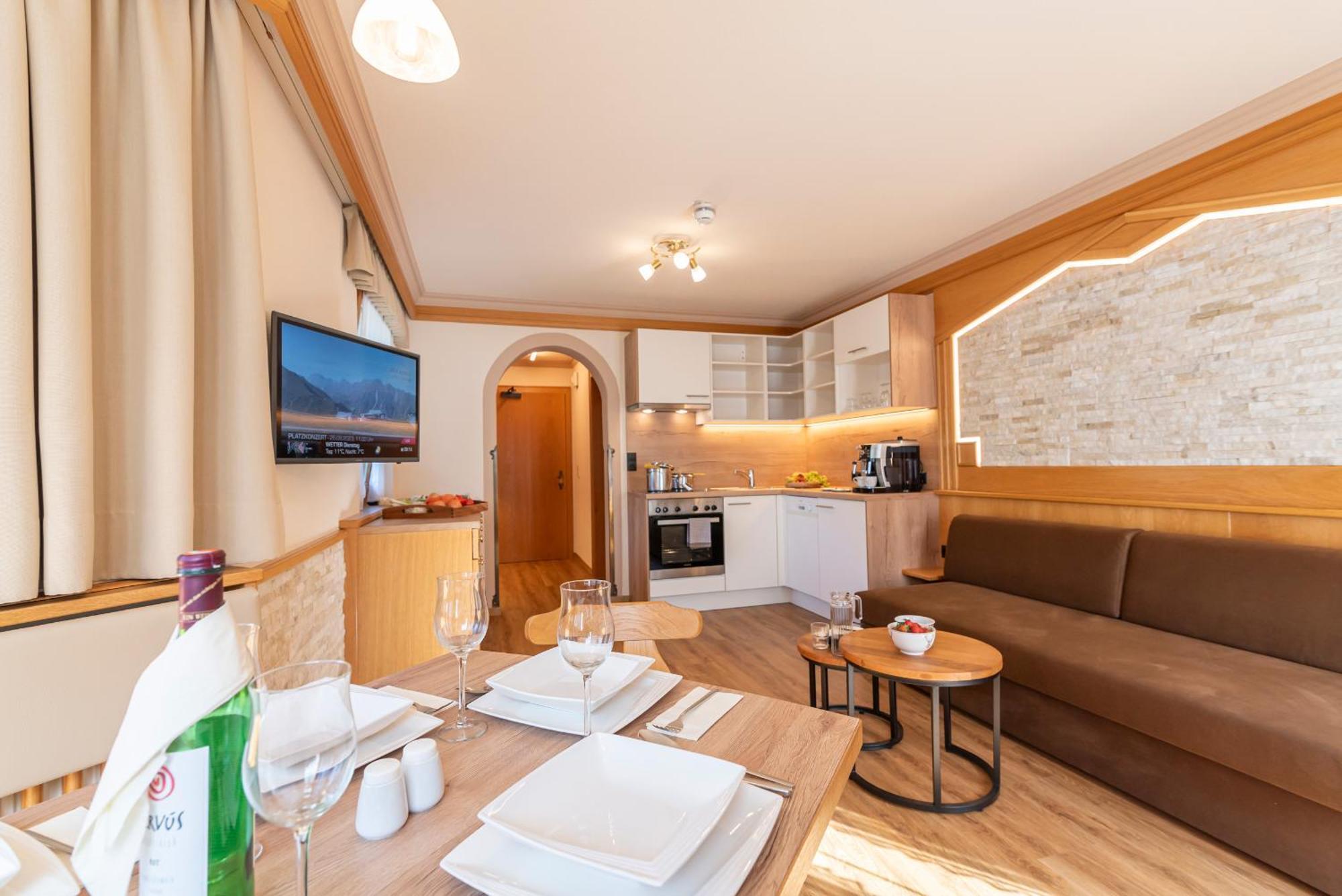 Hotel Garni Apart Tina Ischgl Eksteriør billede