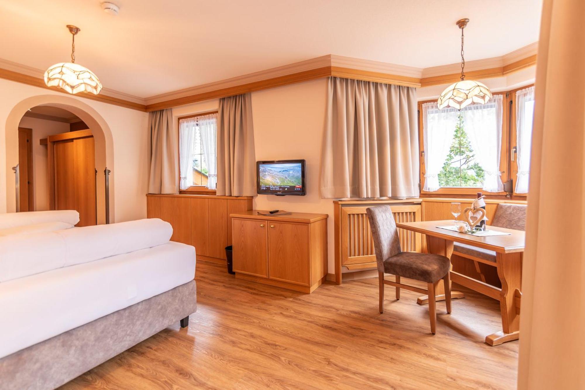 Hotel Garni Apart Tina Ischgl Eksteriør billede